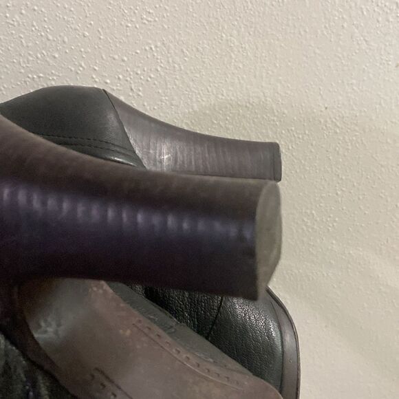 Vintage Rare Frye Victorian Goth Matilda Faux Button Black Leather Heeled Boots - Picture 7 of 14